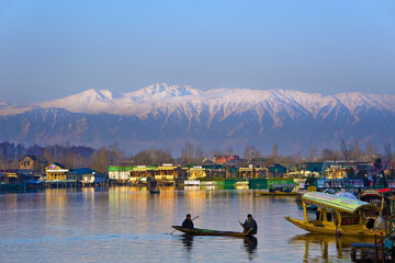 Taxi from North India to Kashmir